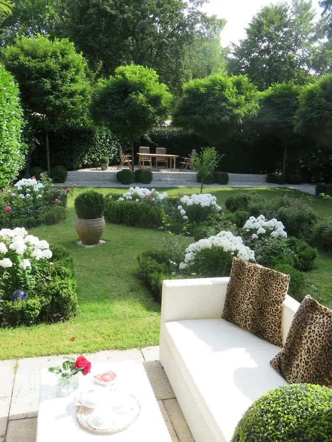 Boutiquehotel Villa Sissi Salzburg 0*,  Austria