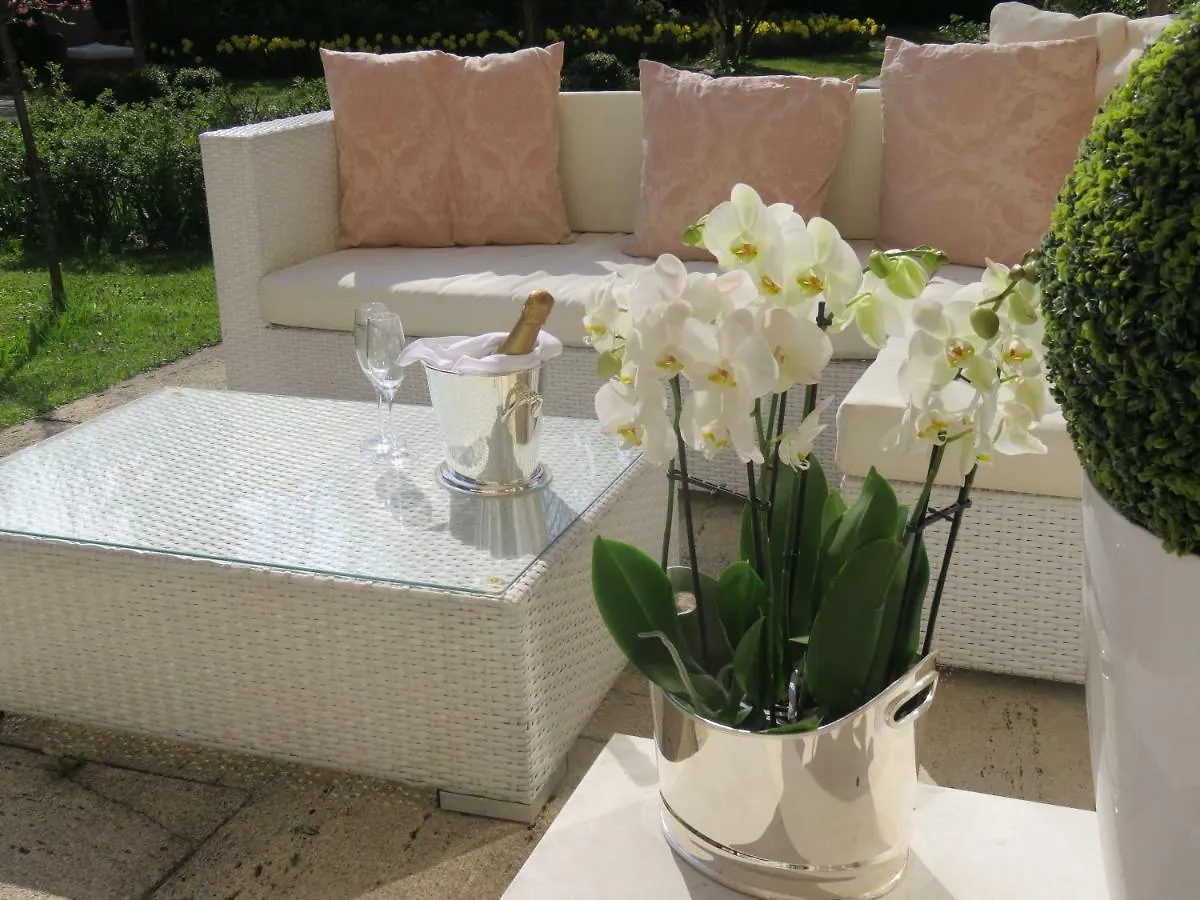 Hotel Boutiquehotel Villa Sissi Solnohrad