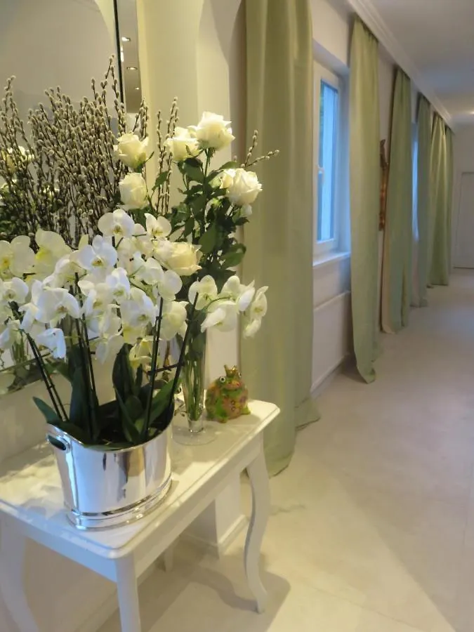 Hotel Boutiquehotel Villa Sissi Solnohrad